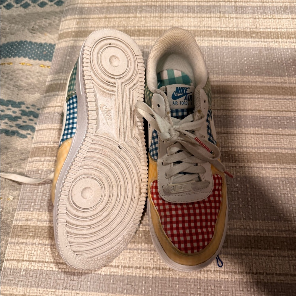 Woman’s Air Force 1 Checkered Multicolor Sneakers